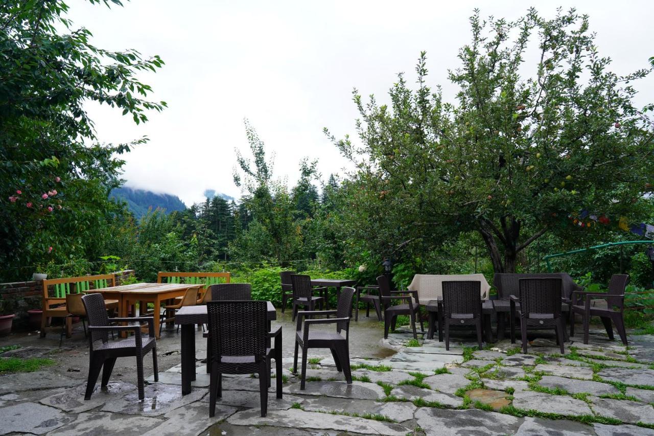 Jungle By Sturmfrei Manali Hostel Buitenkant foto