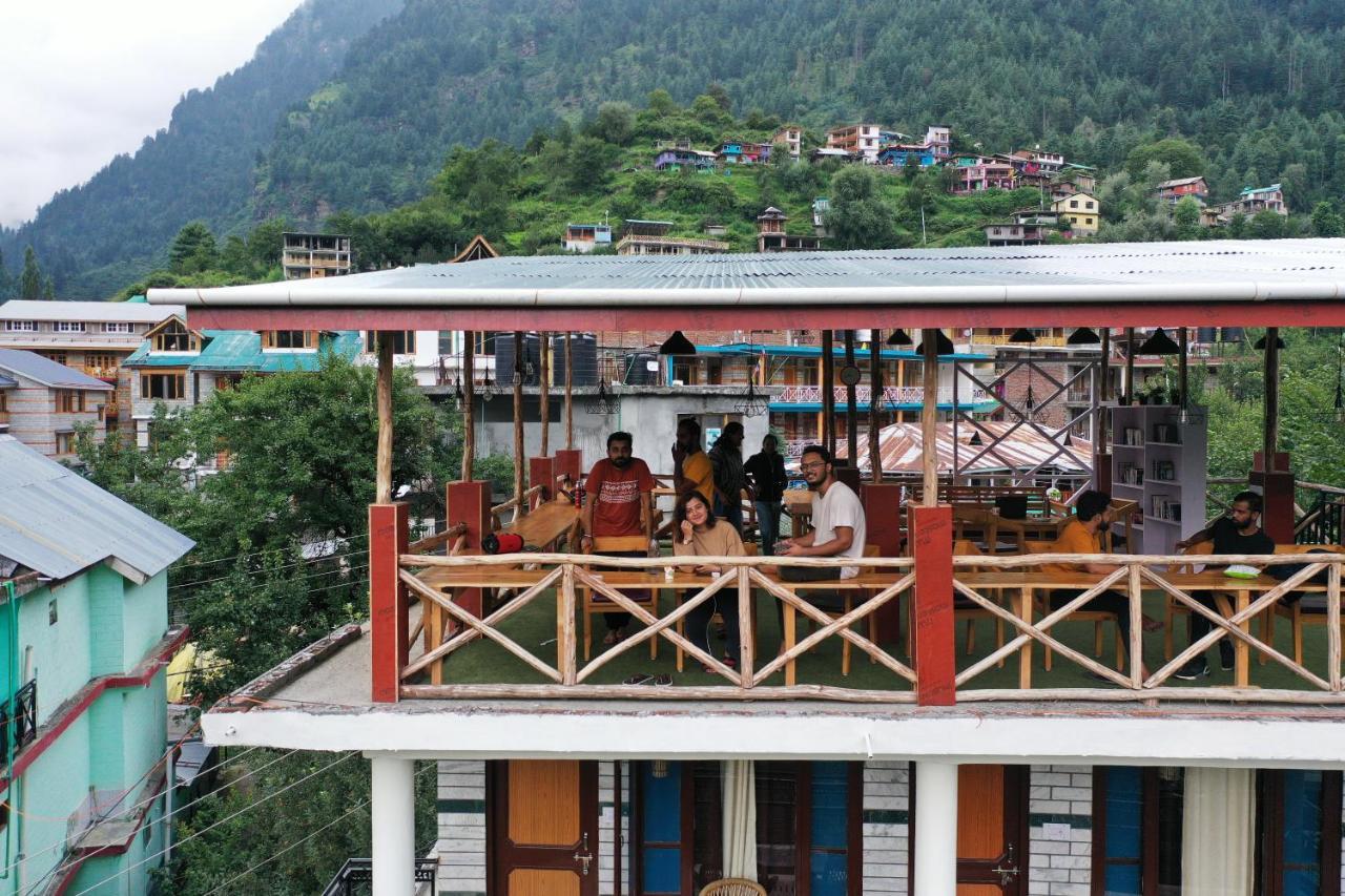 Jungle By Sturmfrei Manali Hostel Buitenkant foto